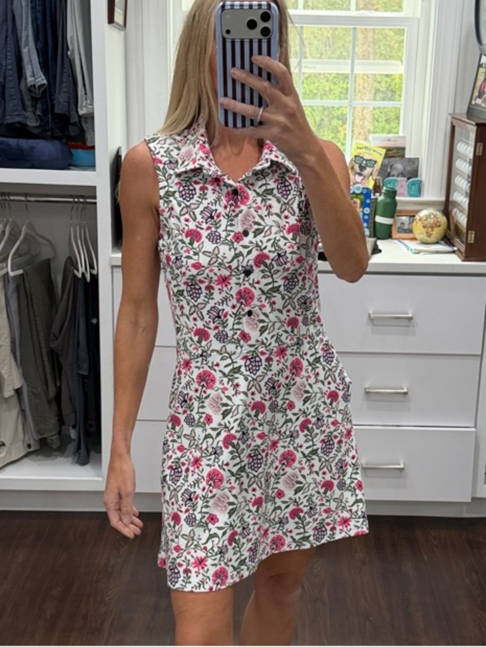 Sleeveless Collared Mini Dress in White and Pink Floral